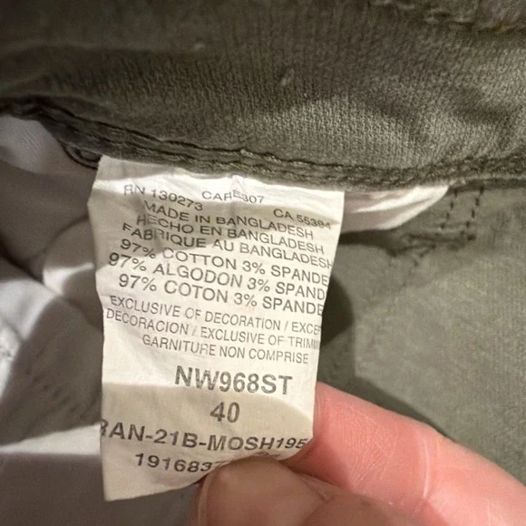 Wrangler Heavyweight Hiker Cargo Shorts Men Sz 40 Green Pockets Rugged UPF 30 - Picture 3 of 6